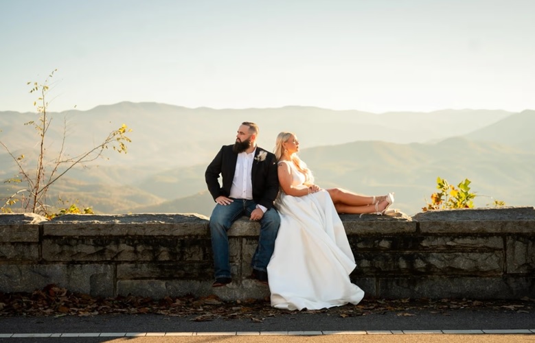 Affordable Gatlinburg Elopement Packages for Small Weddings